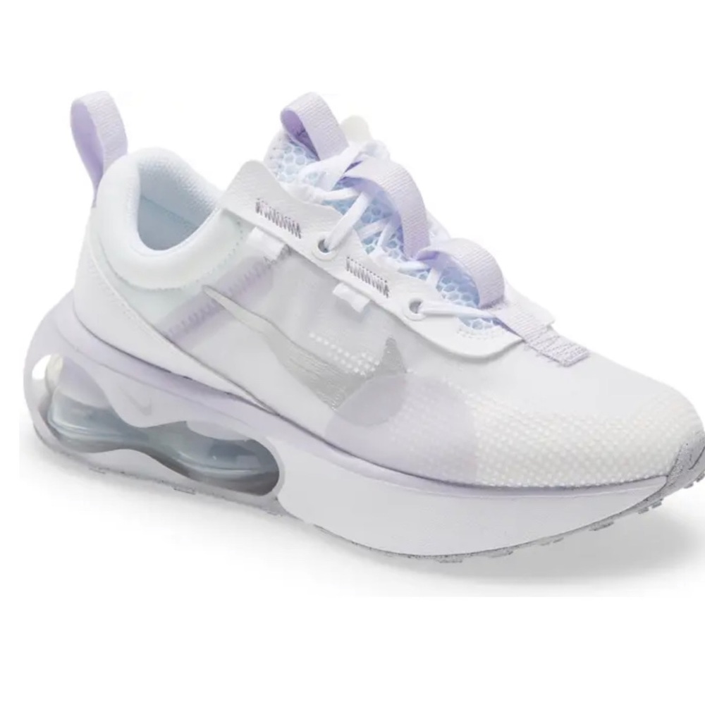 BNWT Nike Air Max 2021 Woman’s size 8; 6.5Y